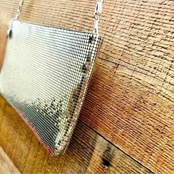 Whiting & Davis Mesh Metallic Vintage Purse - Picture 3 of 11